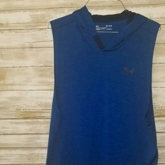 Under Armour Other - Under Armour sleevess hooded shirt. Size M.